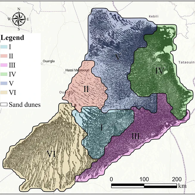 DEM-based sand dune analysis: Identification and morphological regionalization in the Grand Erg Oriental